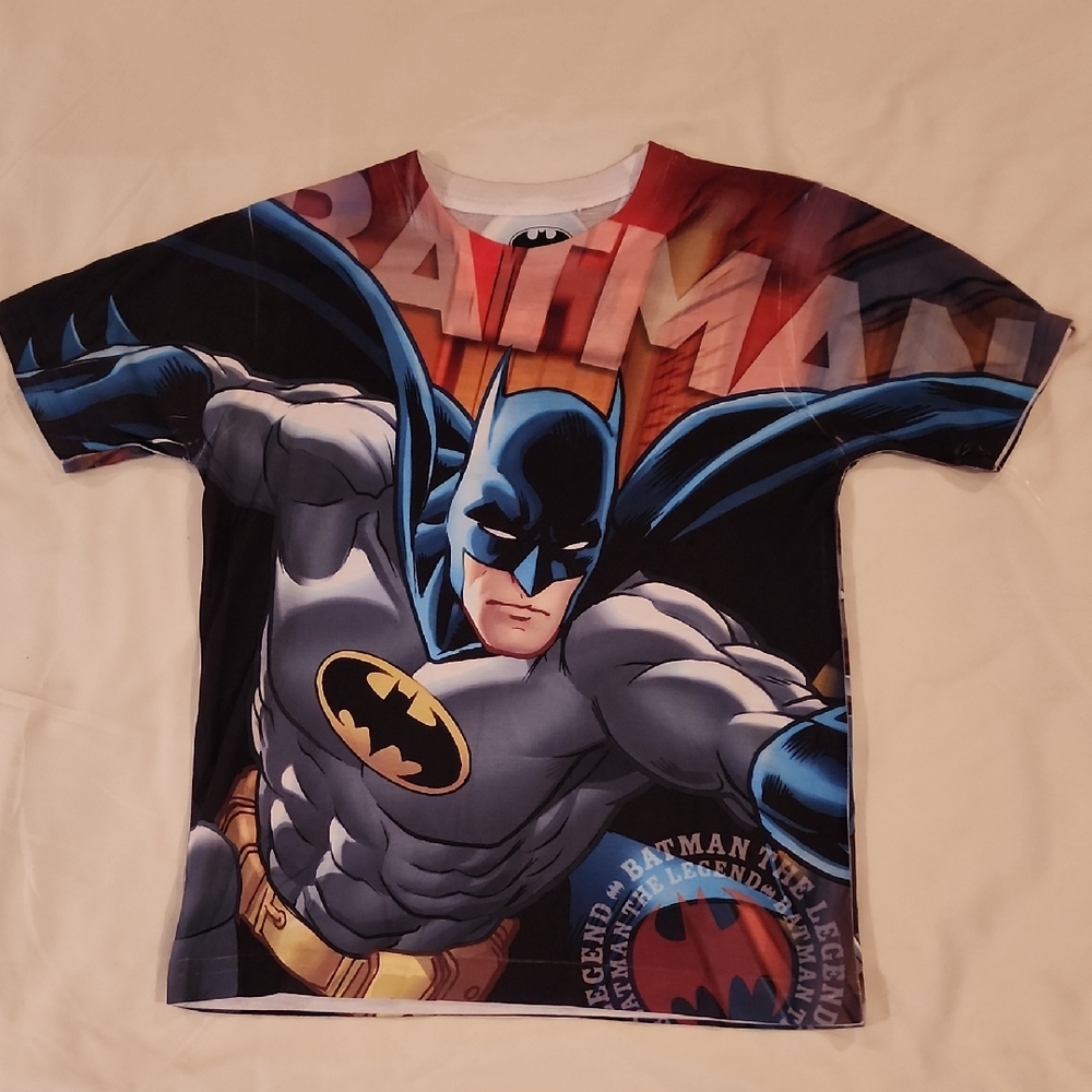 DC Comics Batman Logo Shirt. Size Small